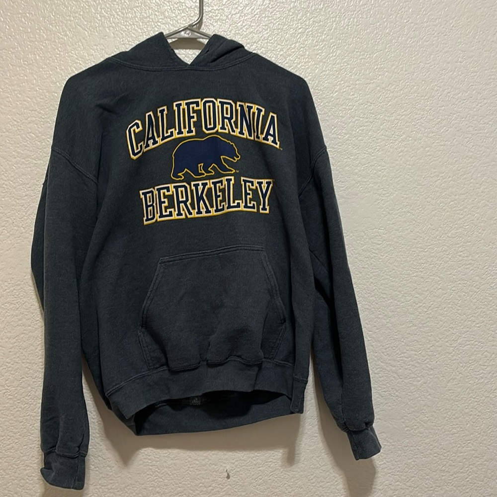 grey cal berkeley hoodie women’s medium